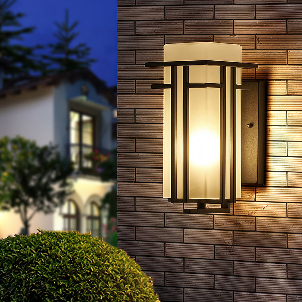 Linden Outdoor Wall Lamp - Vakkerlight