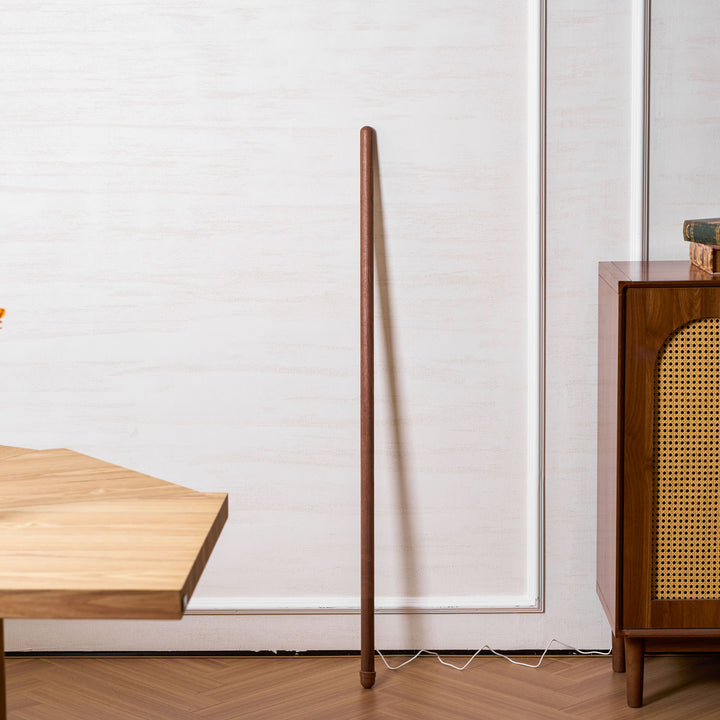 Line Assist Ambience Floor Lamp - Vakkerlight