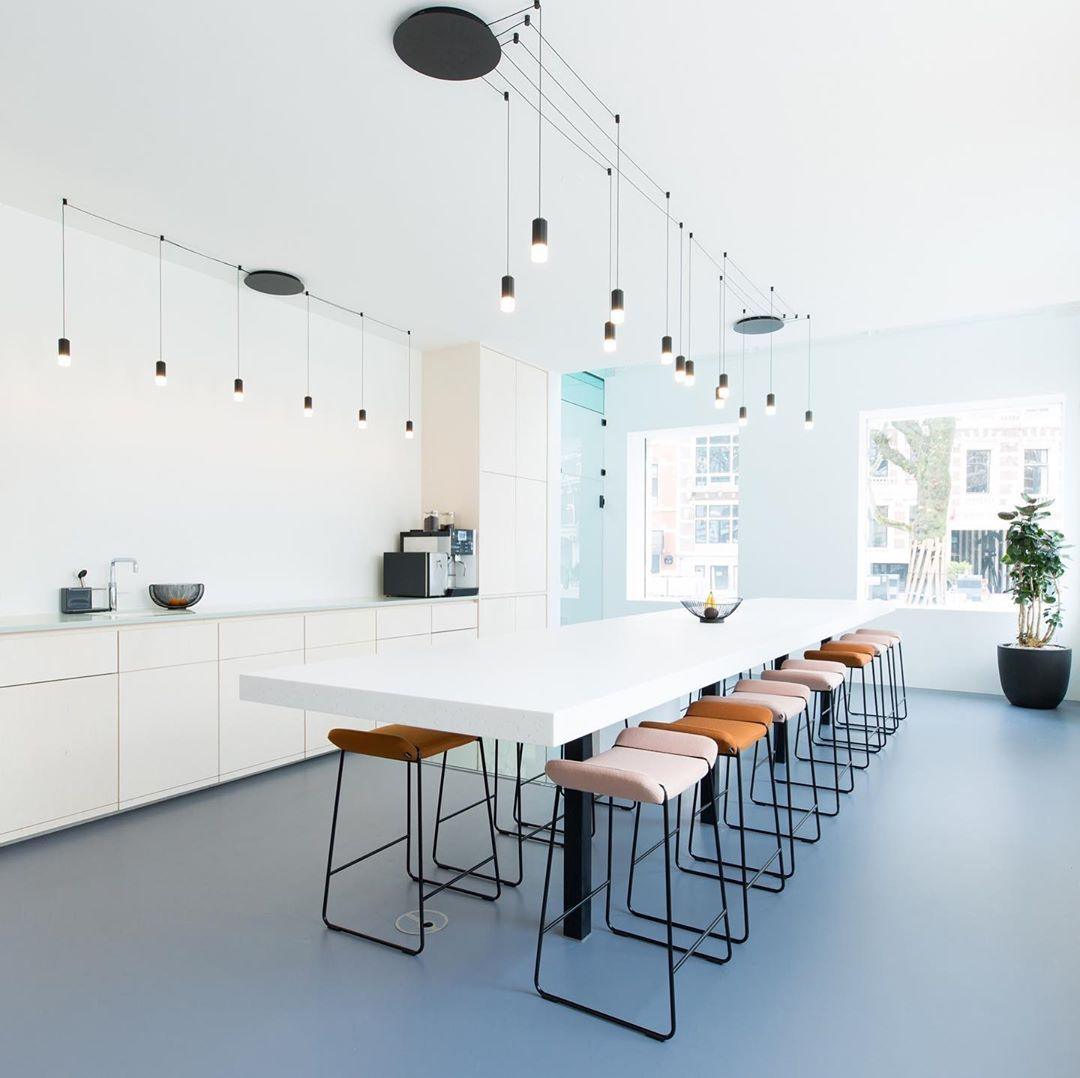 Line Form Pendant light – detail 15