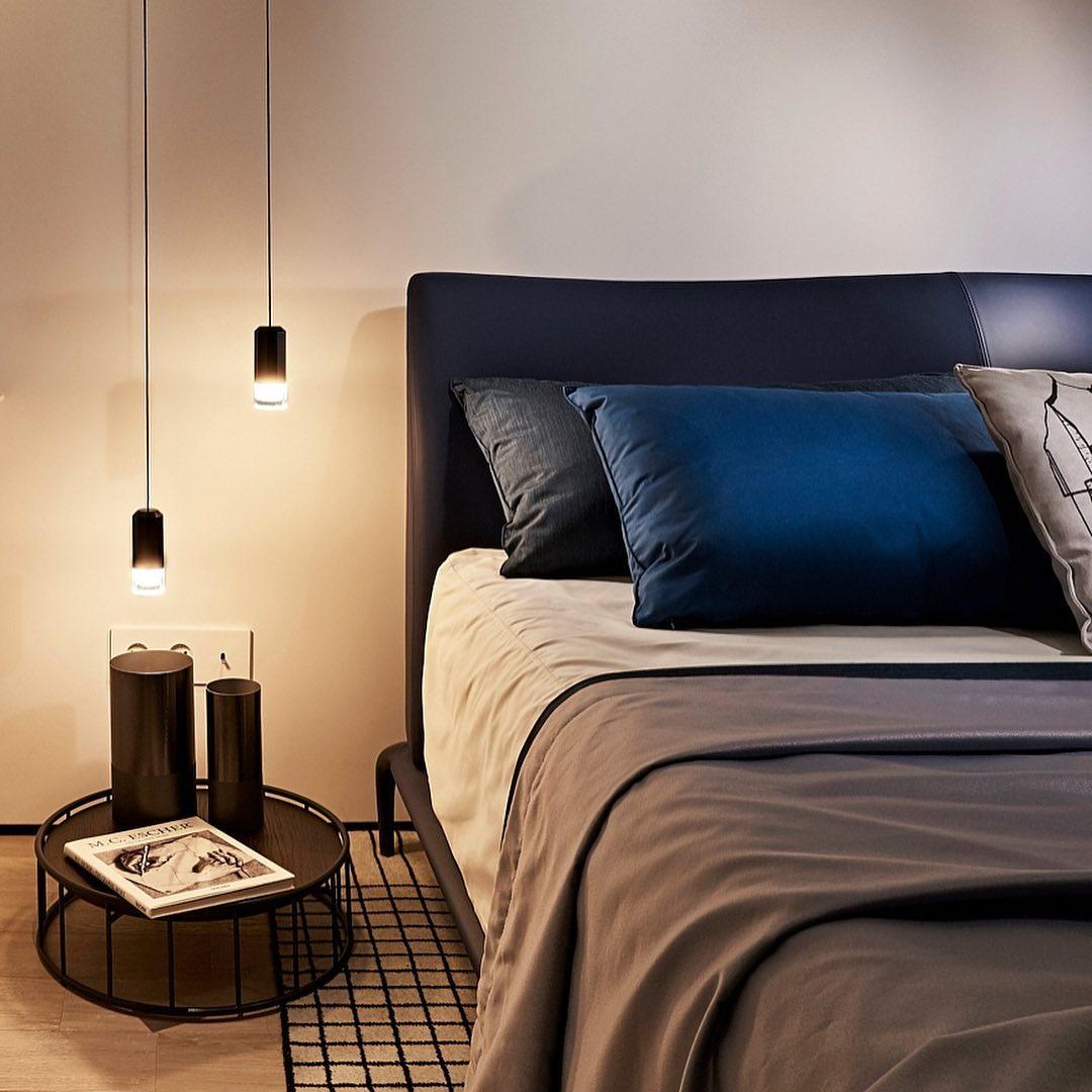 Line Form Pendant light – detail 16