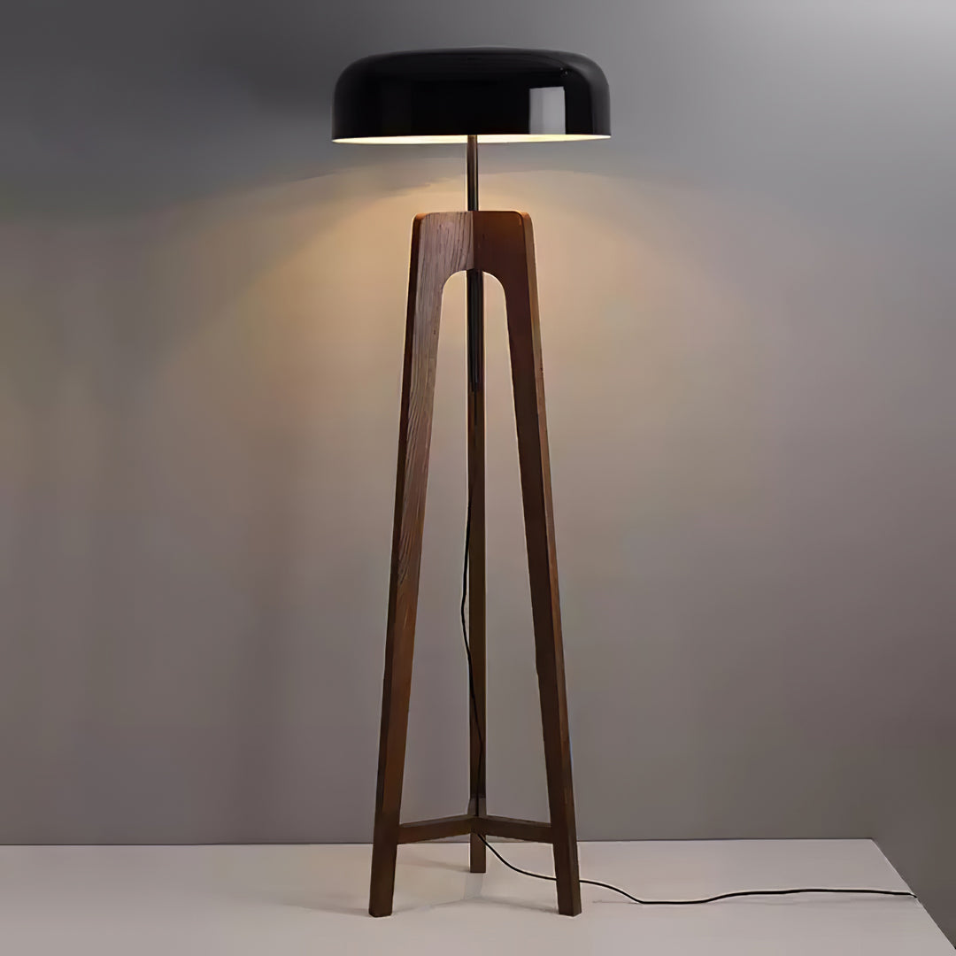 Linea Floor Lamp - Vakkerlight