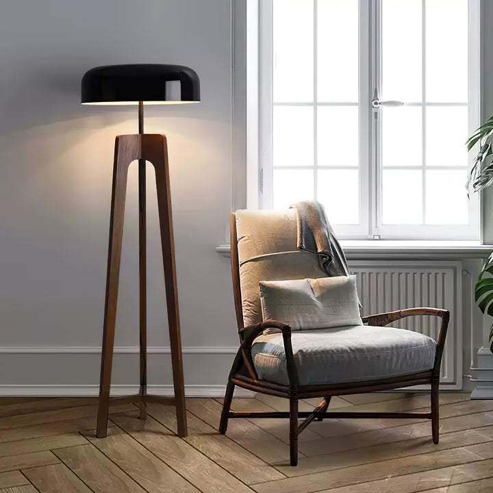 Linea Floor Lamp - Vakkerlight