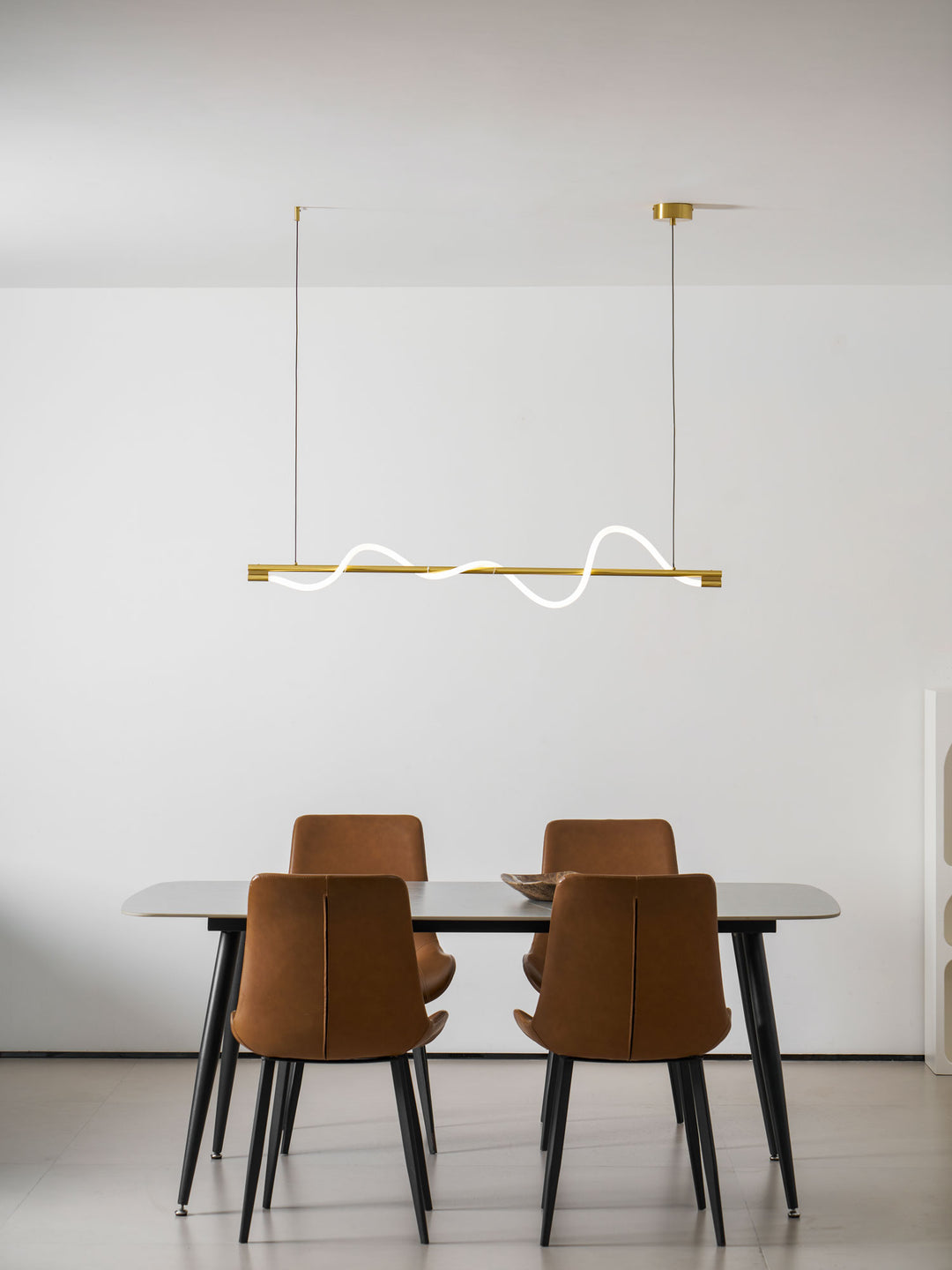 Linear Curve Island Pendant Lamp - Vakkerlight