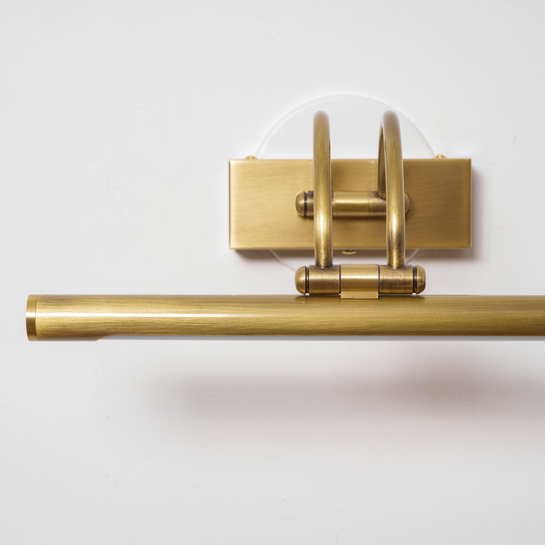 Linear Vanity Wall Light - Vakkerlight