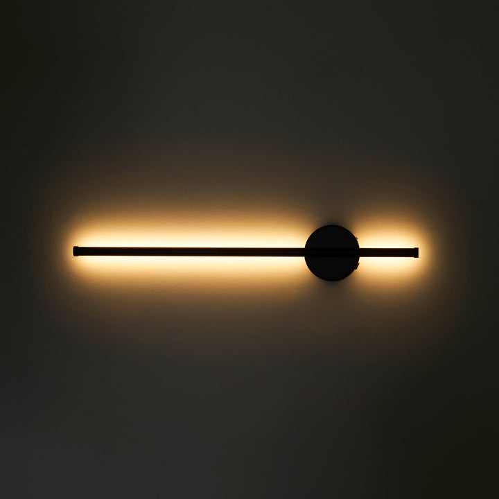 Linearo Rechargeable Wall Lamp