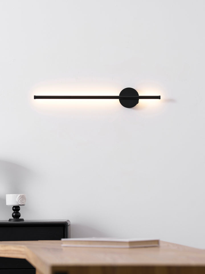 Linearo Rechargeable Wall Lamp
