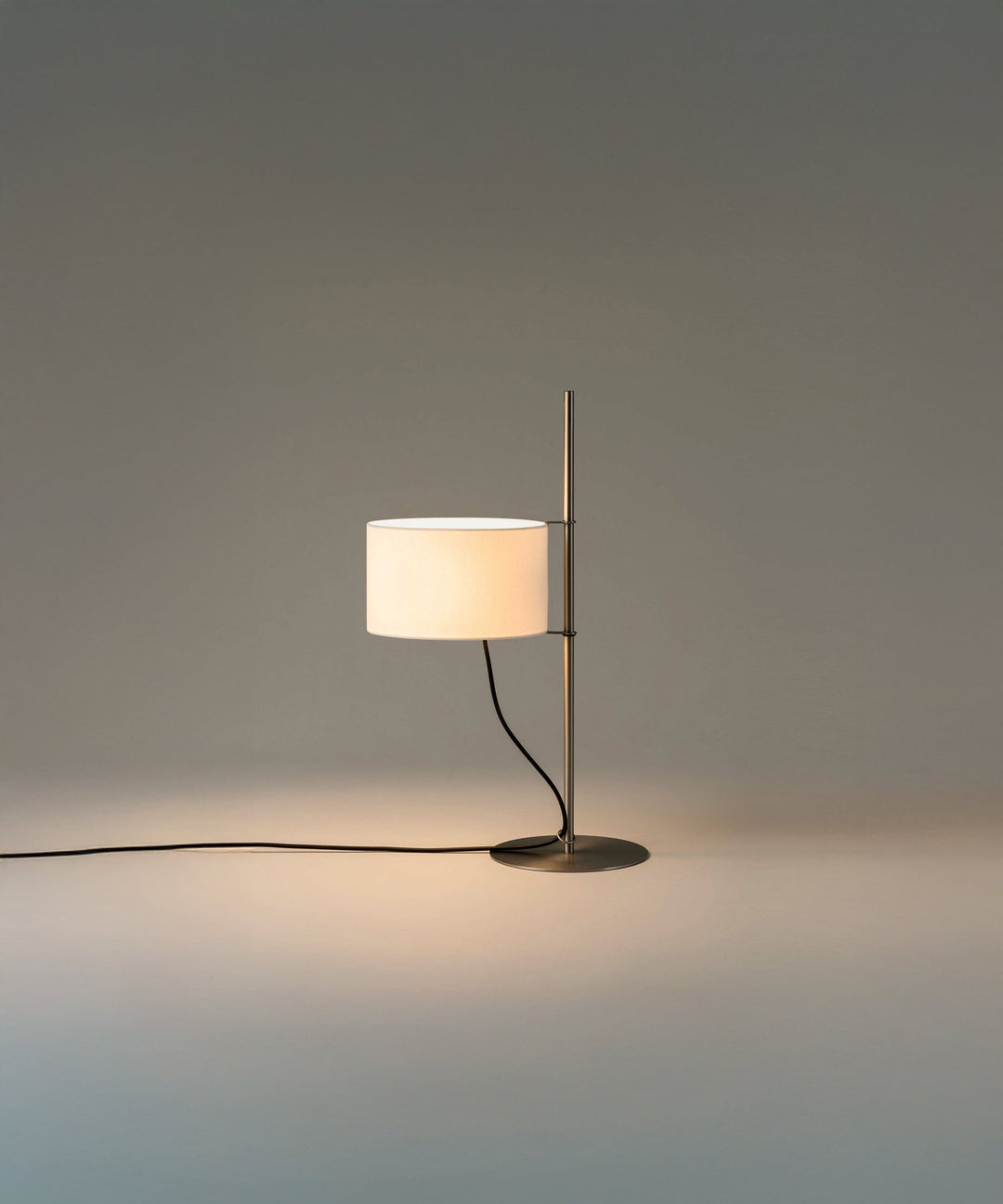 Lino Arc Table Lamp - Vakkerlight