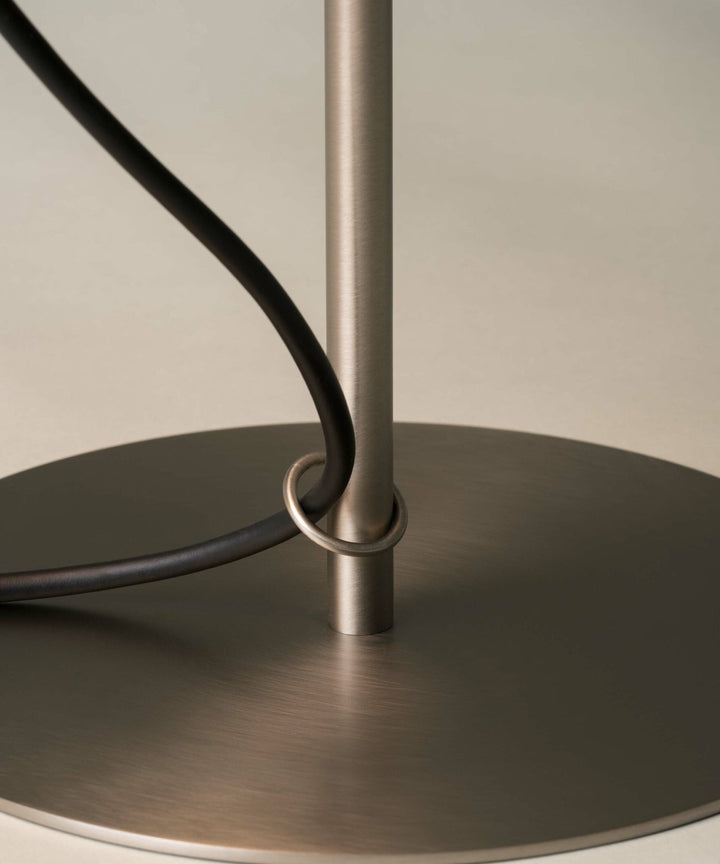 Lino Arc Table Lamp - Vakkerlight
