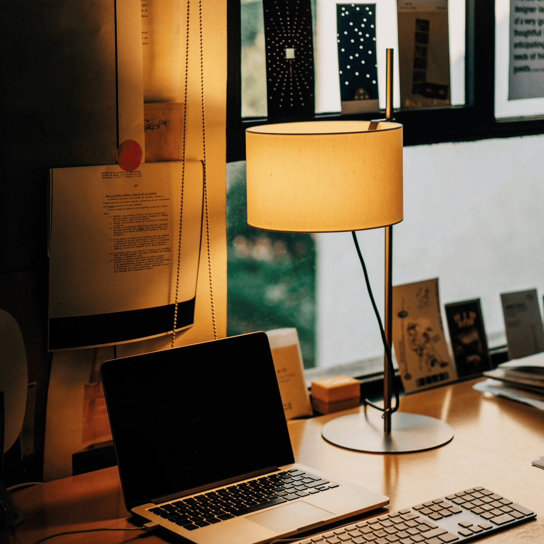 Lino Arc Table Lamp - Vakkerlight