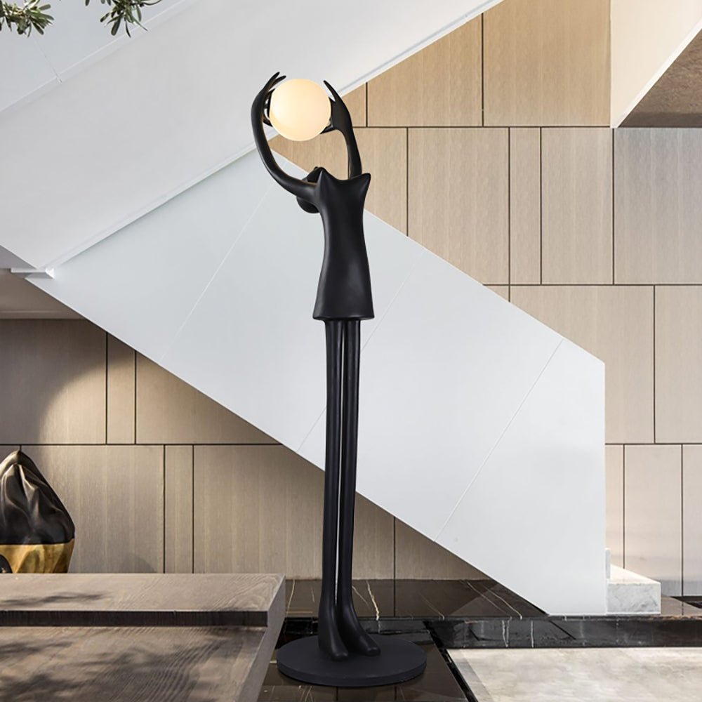 Liora Sculpture Floor Lamp - Vakkerlight