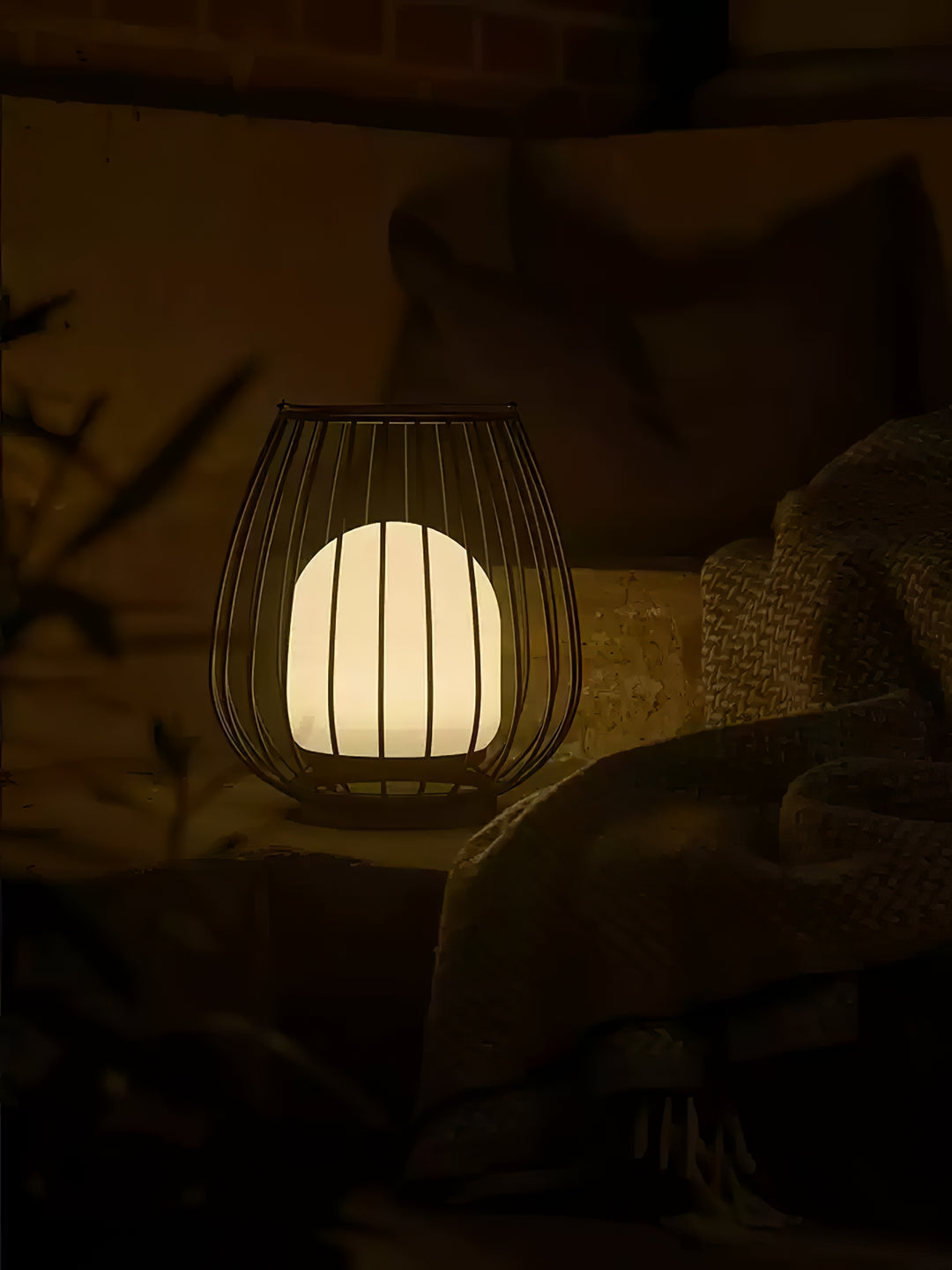 Liora Rechargeable Outdoor Lantern Light - Vakkerlight