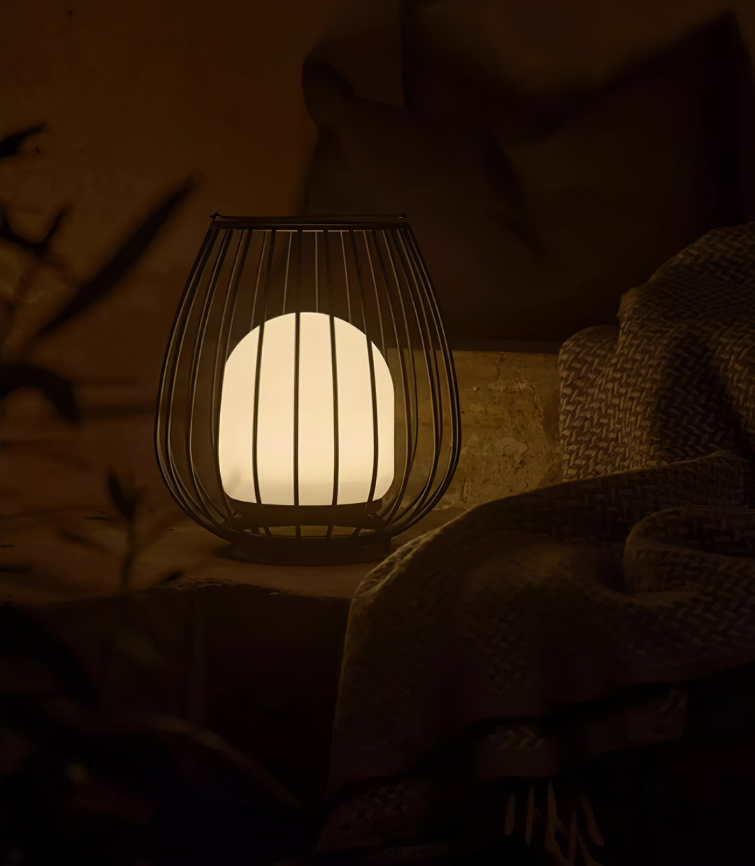 Liora Rechargeable Outdoor Lantern Light - Vakkerlight