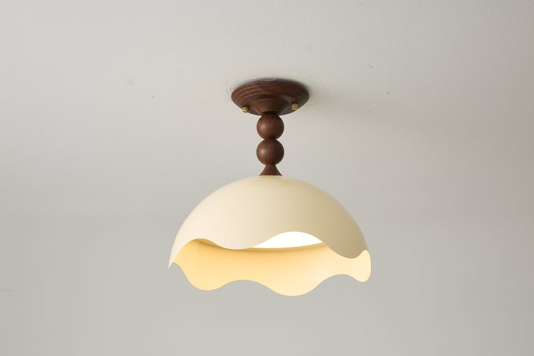 Liora Scallop Ceiling Light - Vakkerlight
