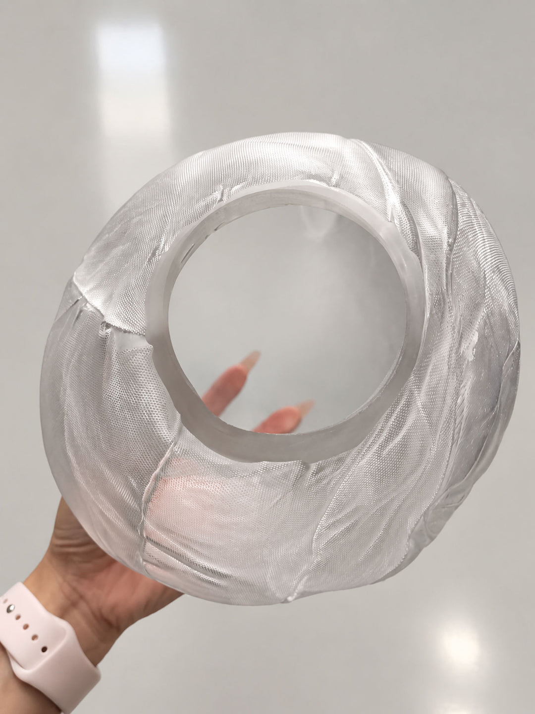 Suspension Liquid Glass Stone