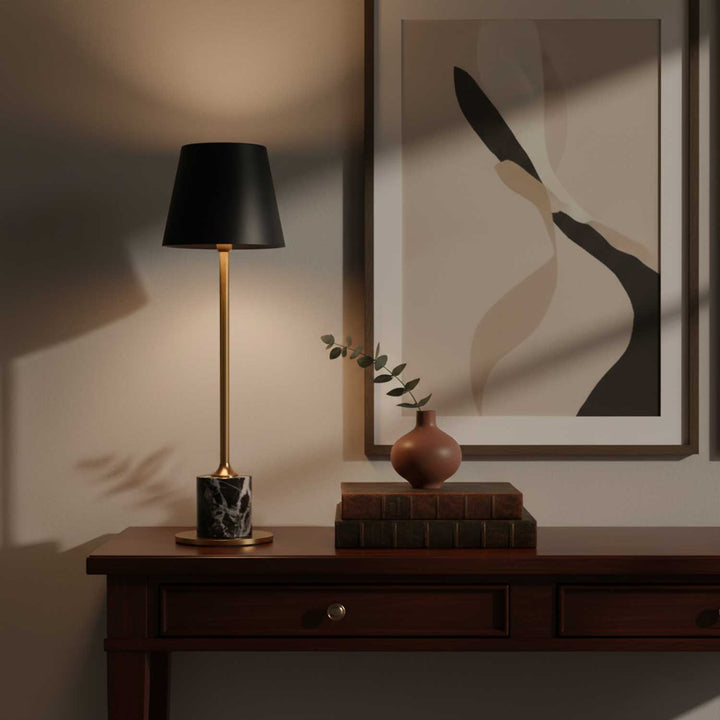 Lirio Mini Marble Table Lamp - Vakkerlight