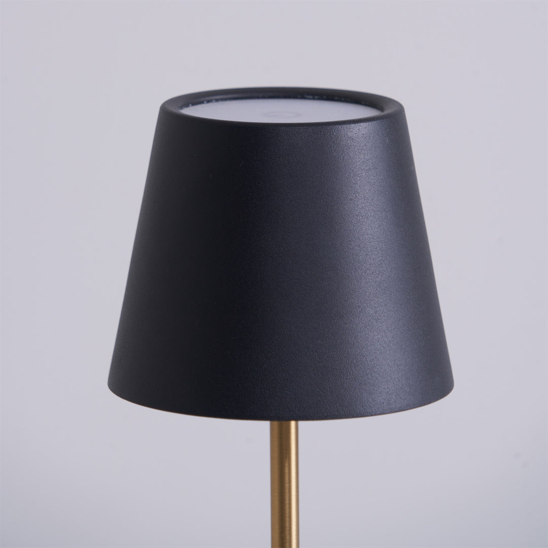Lirio Mini Marble Table Lamp - Vakkerlight