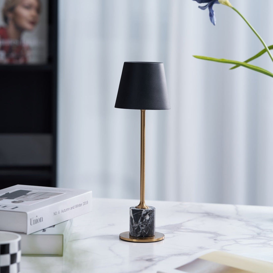 Lirio Mini Marble Table Lamp - Vakkerlight