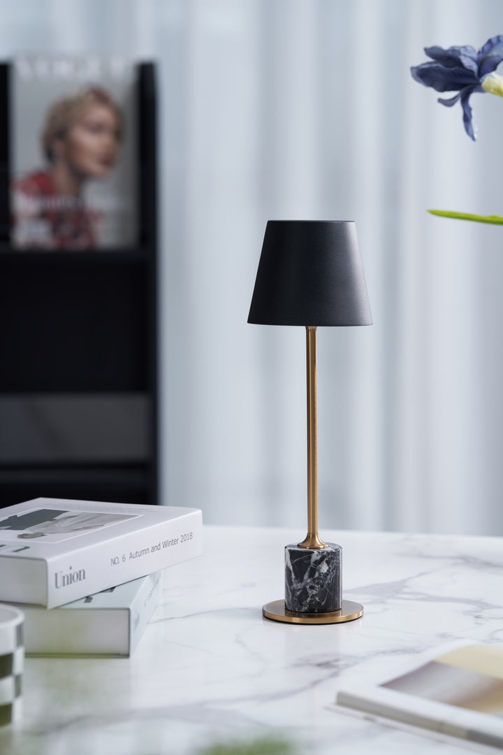 Lirio Mini Marble Table Lamp - Vakkerlight