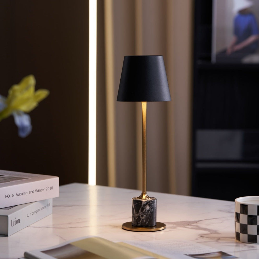 Lirio Mini Marble Table Lamp - Vakkerlight