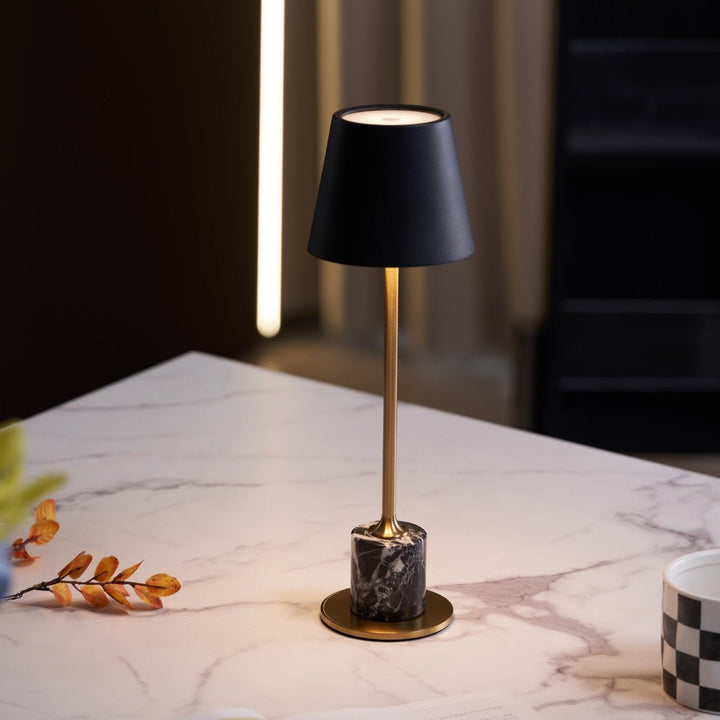 Lirio Mini Marble Table Lamp - Vakkerlight