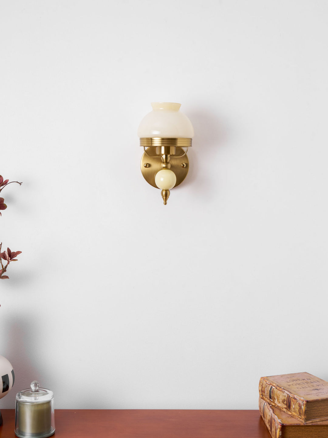 Loa Glass Wall Lamp - Vakkerlight