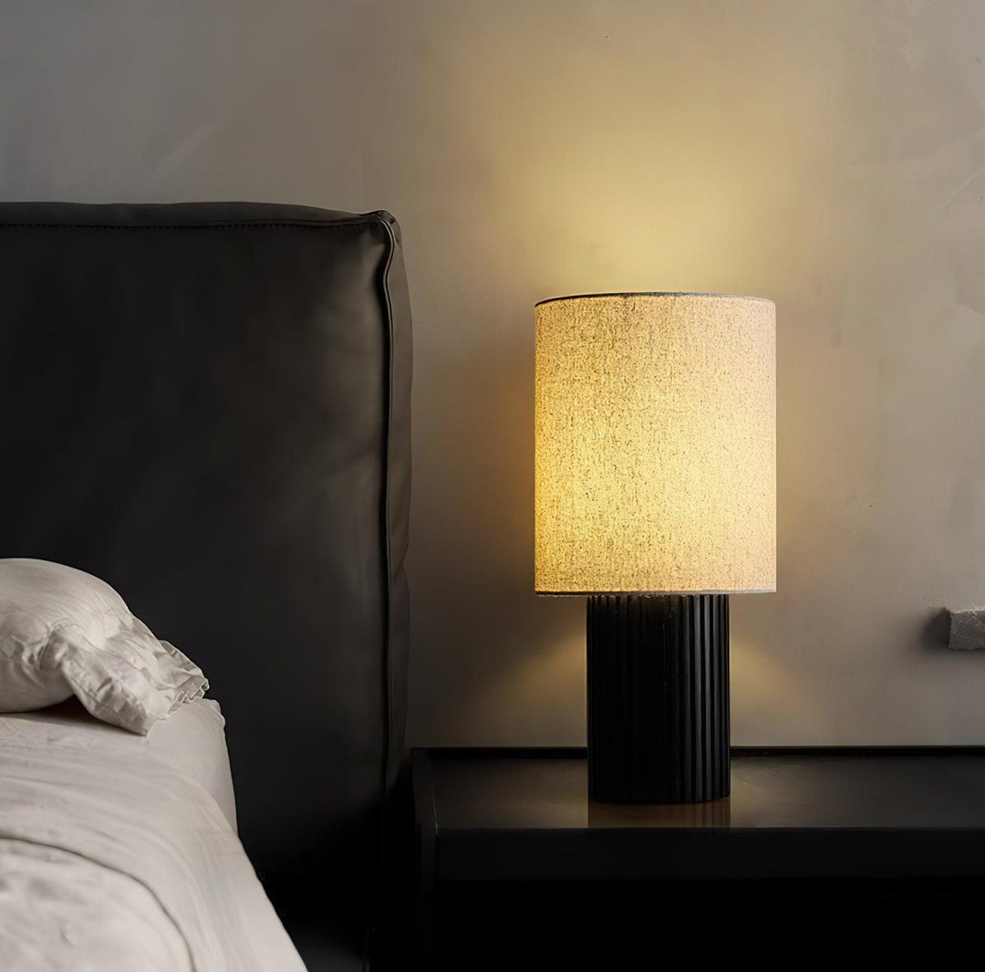 Log Standing Table Lamp - Vakkerlight