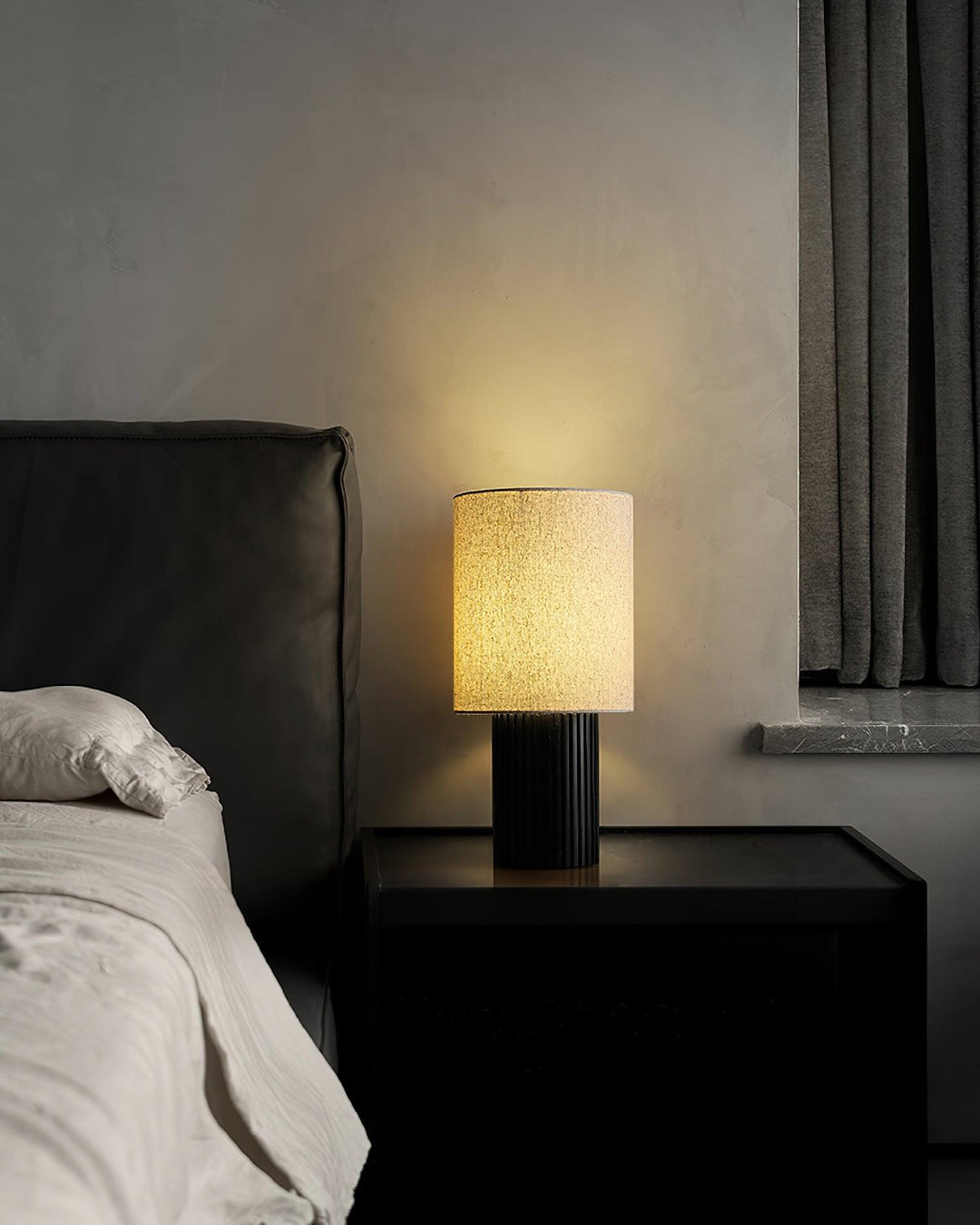 Log Standing Table Lamp - Vakkerlight