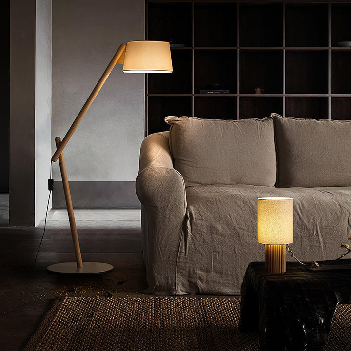 Log Standing Table Lamp - Vakkerlight