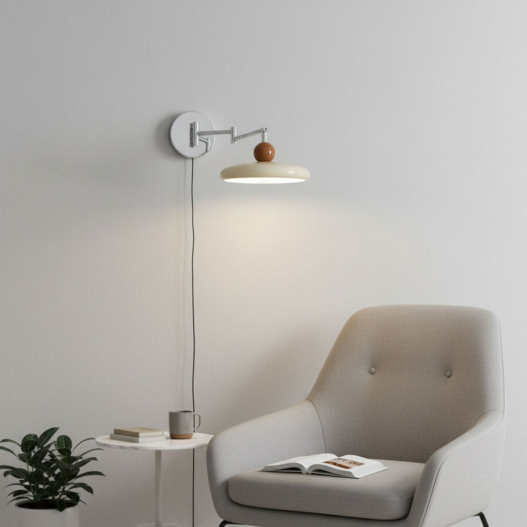 Lola Plug - in Wall Lamp - Vakkerlight