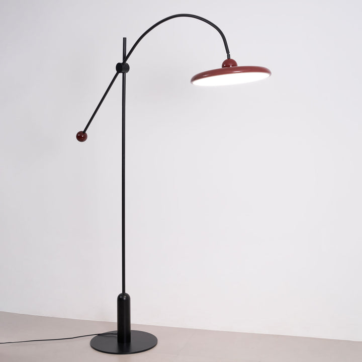 Lola Floor Lamp - Vakkerlight