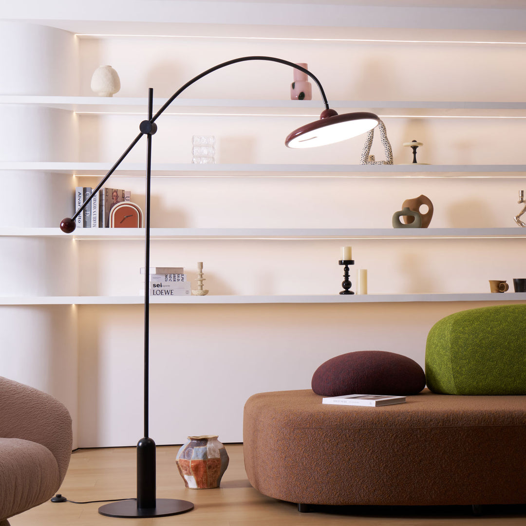 Lola Floor Lamp - Vakkerlight