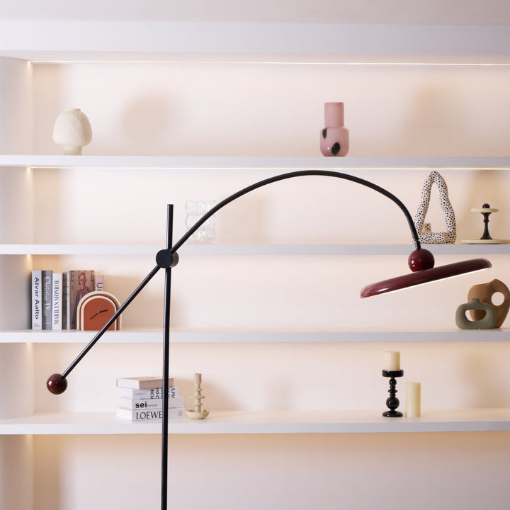 Lola Floor Lamp - Vakkerlight