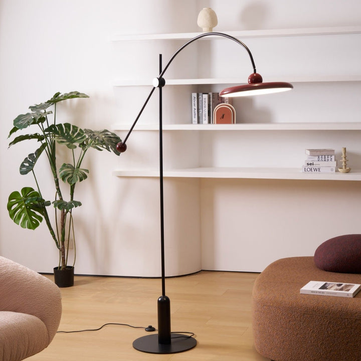 Lola Floor Lamp - Vakkerlight
