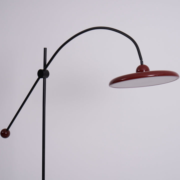 Lola Floor Lamp - Vakkerlight
