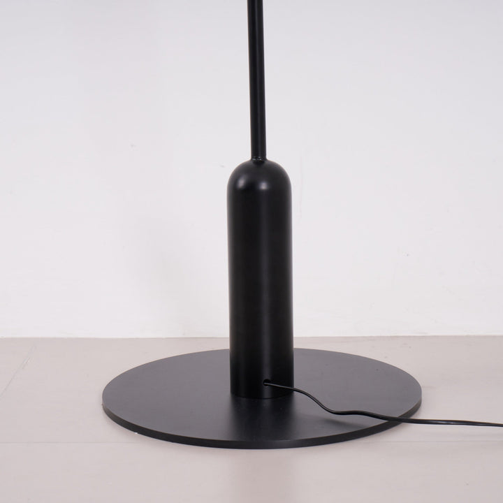 Lola Floor Lamp - Vakkerlight