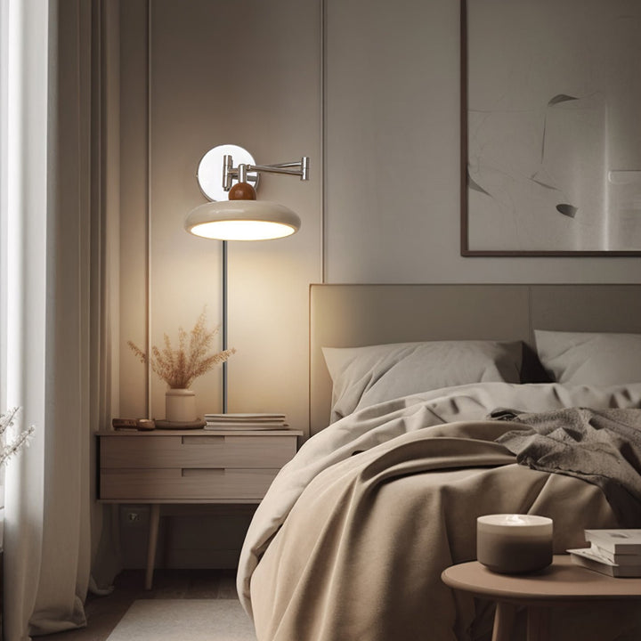 Lola Plug - in Wall Lamp - Vakkerlight