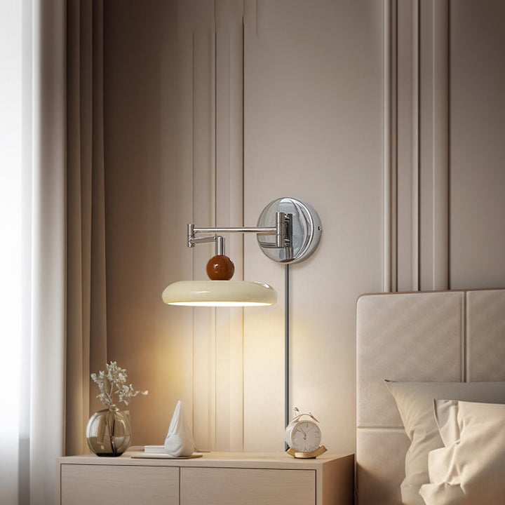 Lola Plug - in Wall Lamp - Vakkerlight