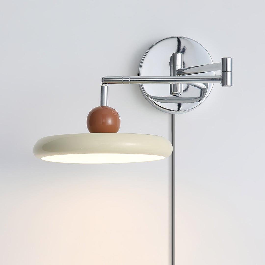 Lola Plug - in Wall Lamp - Vakkerlight