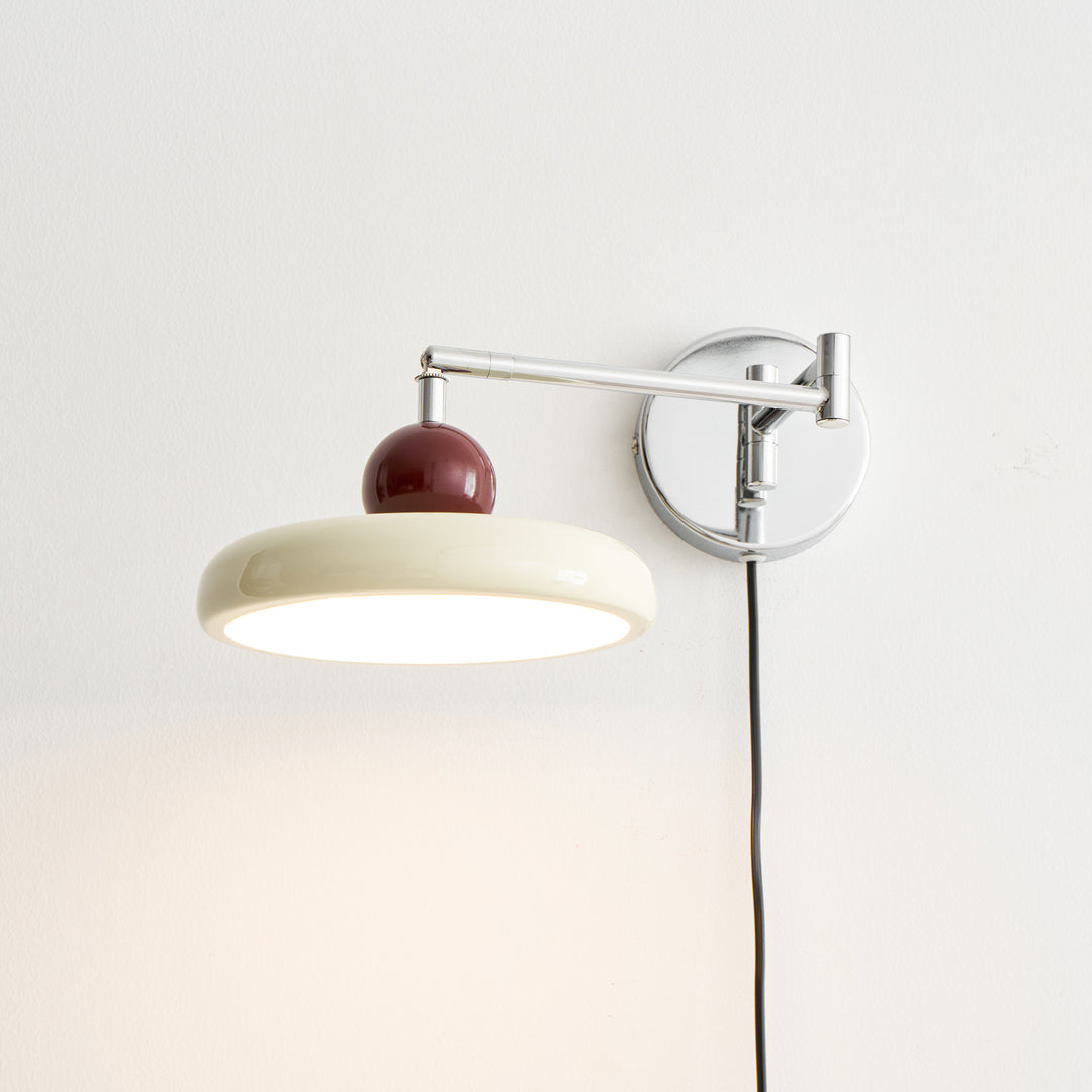 Lola Plug - in Wall Lamp - Vakkerlight