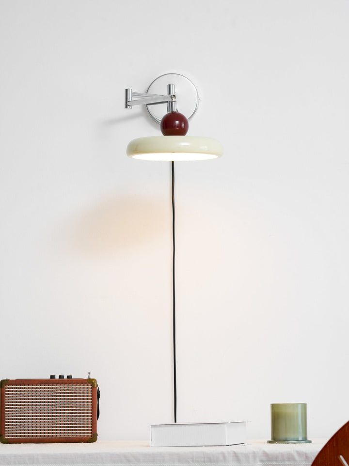 Lola Plug - in Wall Lamp - Vakkerlight