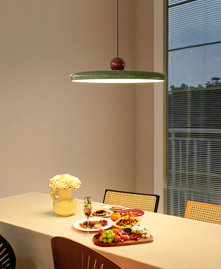 Lola Swing Pendant Lamp - Vakkerlight