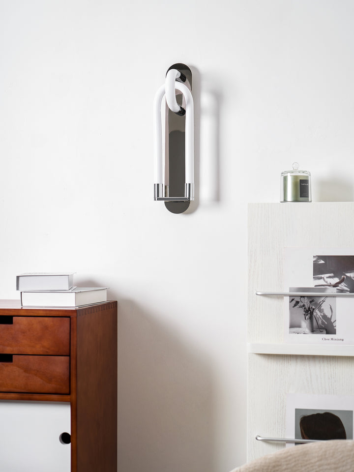 Loop Arcus Wall Lamp - Vakkerlight