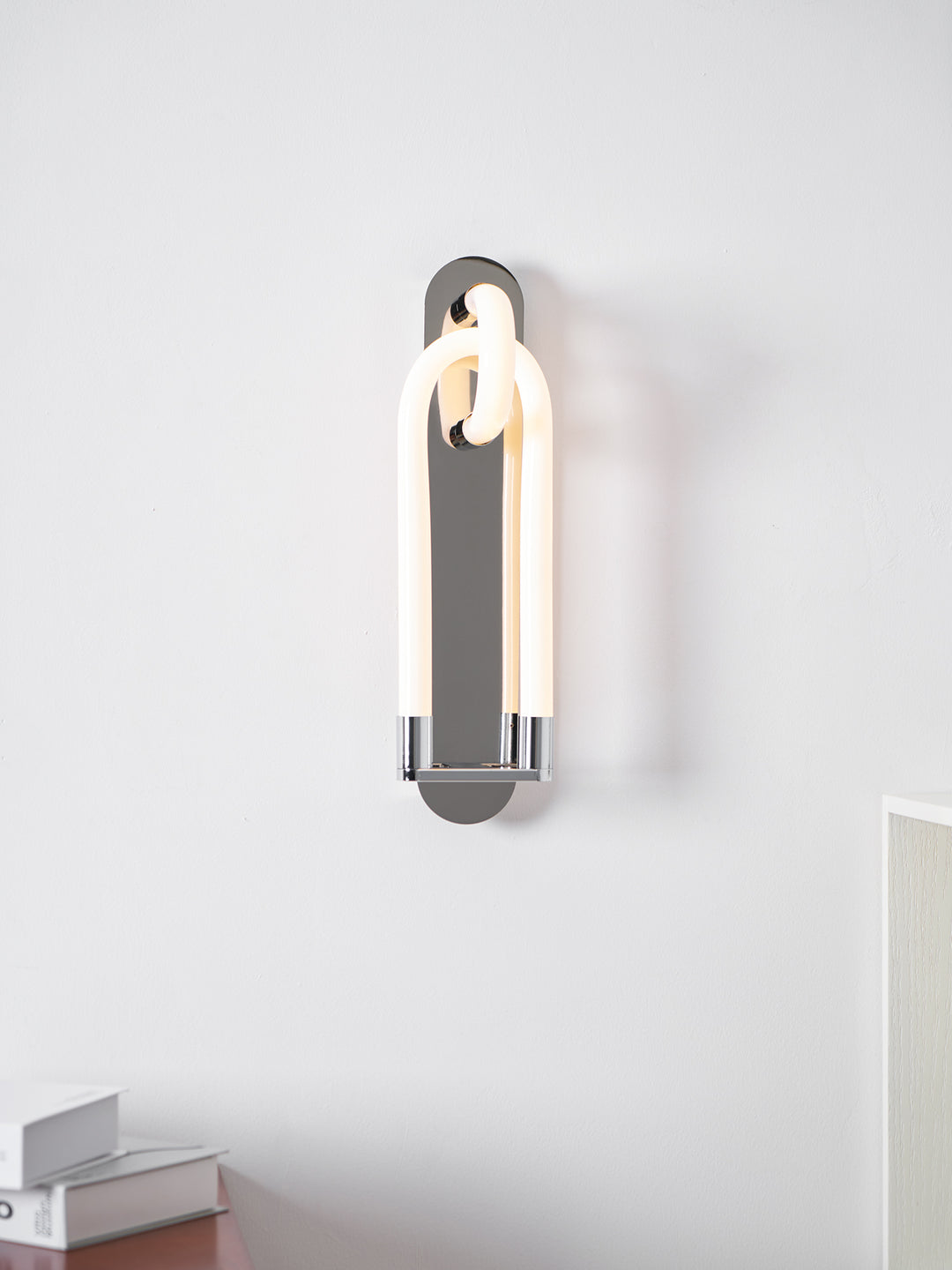Loop Arcus Wall Lamp - Vakkerlight
