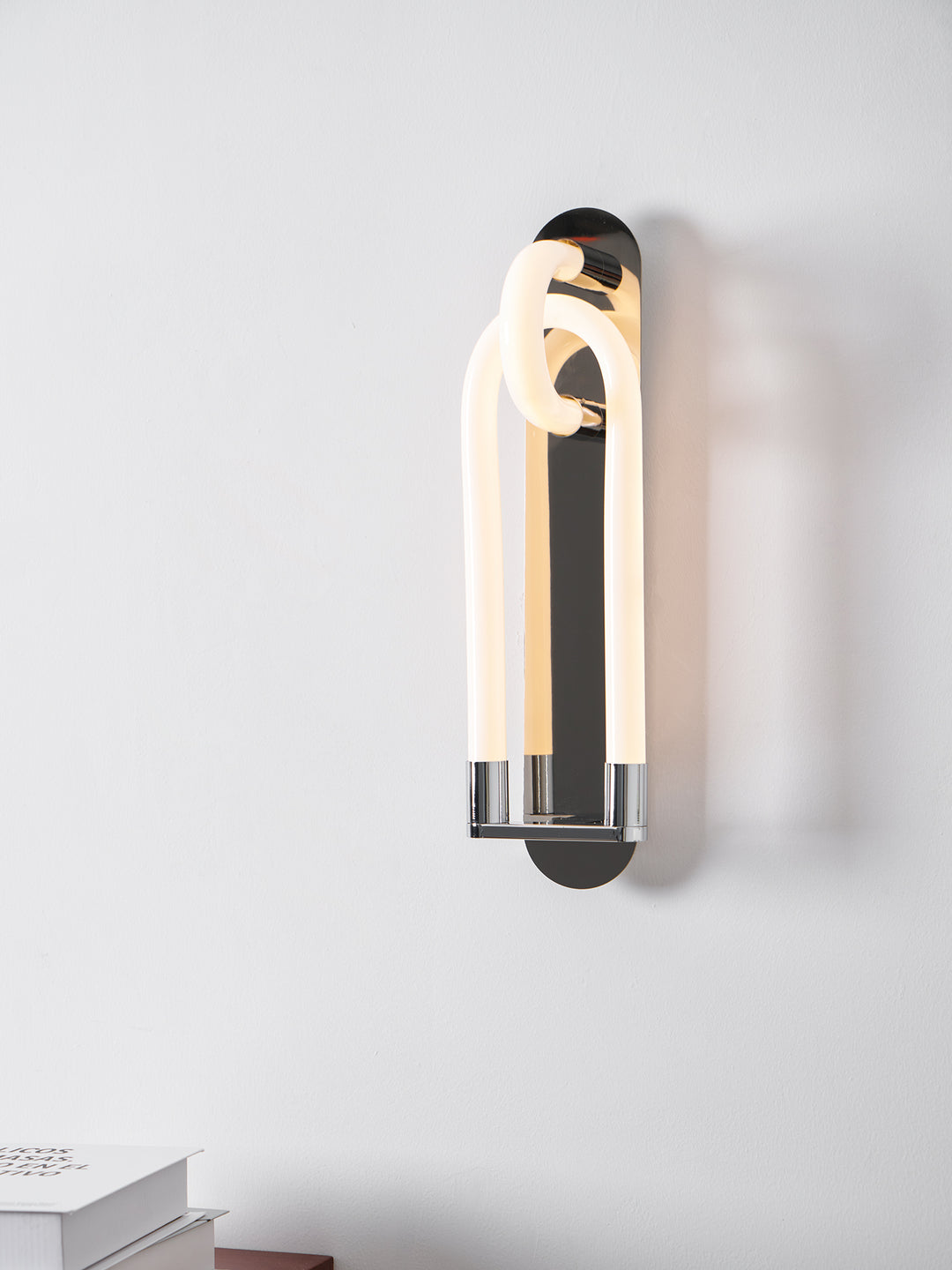 Loop Arcus Wall Lamp - Vakkerlight