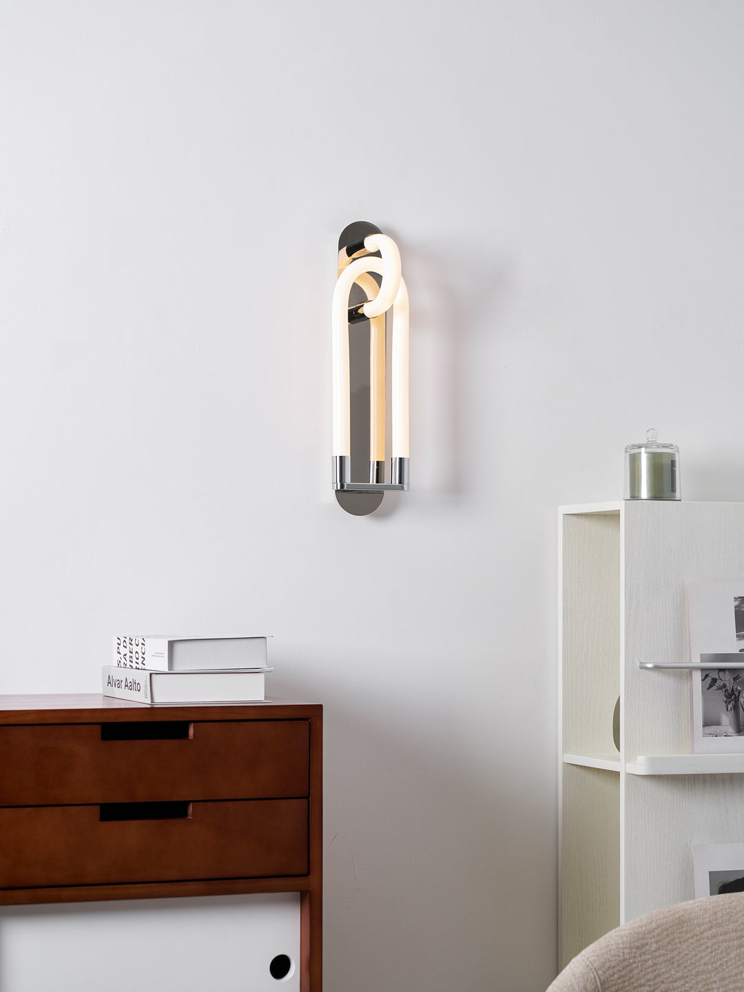 Loop Arcus Wall Lamp - Vakkerlight