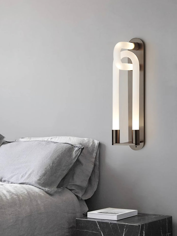 Loop Arcus Wall Lamp - Vakkerlight
