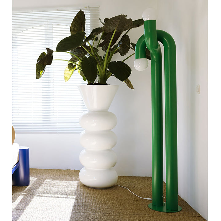 Loopi Floor Lamp - Vakkerlight