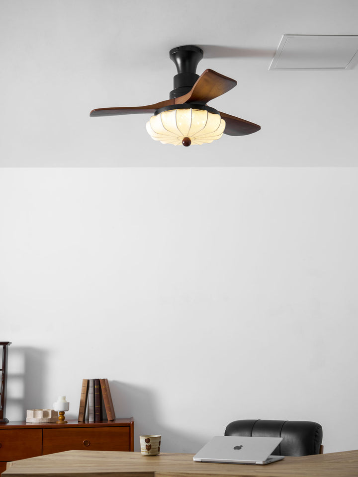Lotus Bloom Ceiling Fan Light - Vakkerlight