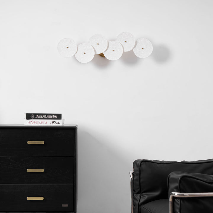 Lotus Petal Wall Lamp - Vakkerlight