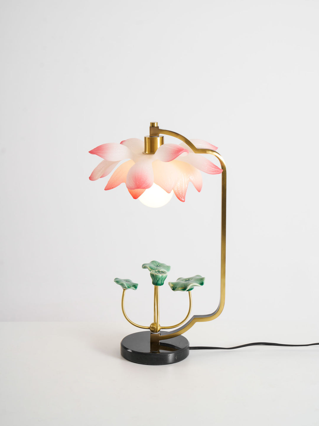 Lotus Table Lamp - Vakkerlight